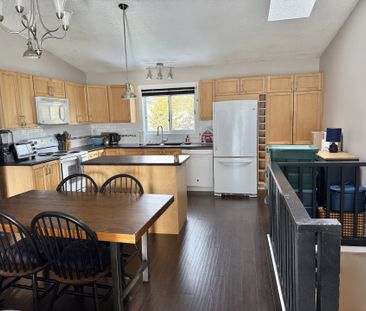 For Lease - 439 Oxbow Crescent, Collingwood, Ontario - Photo 3