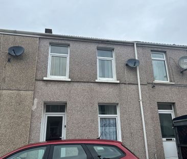Craddock Street, Llanelli, SA15 1BE - Photo 1