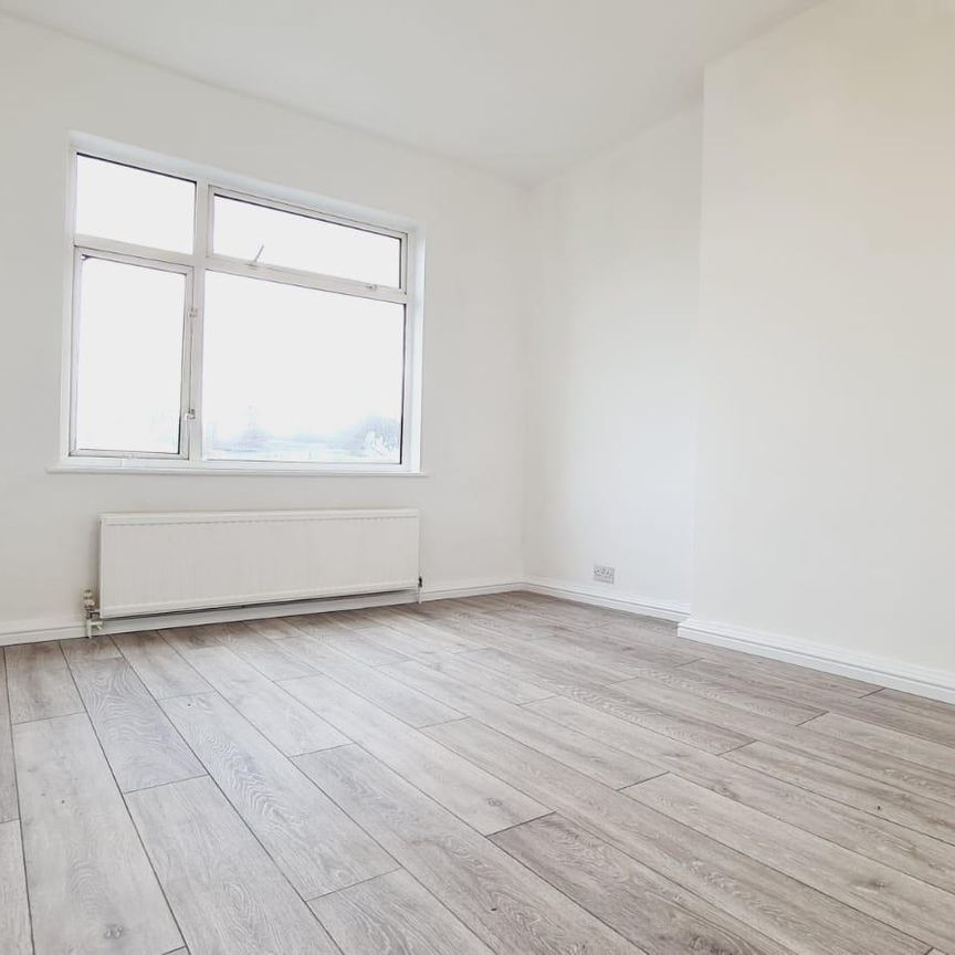 Streatham Vale, London SW16 - Photo 1