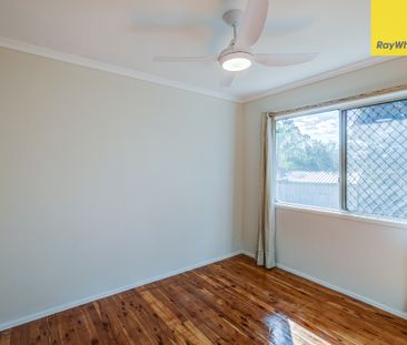 14 Nyanza Street, Woodridge QLD 4114 - House For Rent - $580 | Domain - Photo 3
