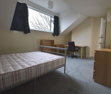 Hesketh Avenue, - Photo 2