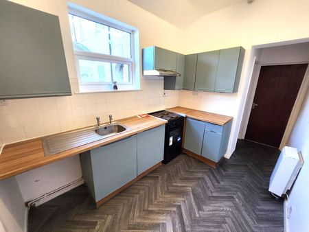Overend Road, Halesowen, B63 2SA - Photo 3