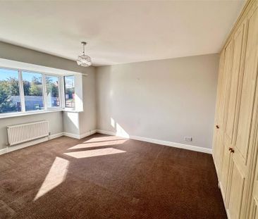 4 bedroom detached house to rent - Photo 6
