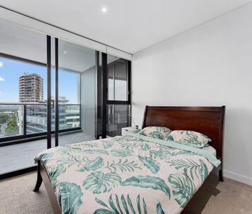 Modern & Luxurious 2 Bedroom Unit In The Heart Of St Leonards - Photo 2