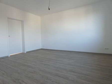 *** Altbau-Liebhaber aufgepasst! 2 Zimmerwohnung + Wohnküche + Mansarde! *** - Photo 4