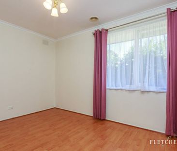 6 Gladeswood Dr, Mulgrave VIC 3170 - House For Rent | Domain - Photo 2