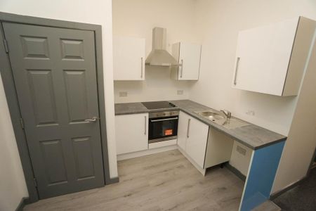 2 bedroom apartment to rent - Photo 5