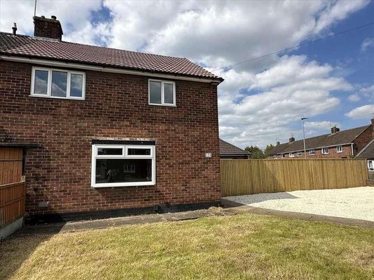 Grange Lane South, Scunthorpe, DN16 - Photo 1