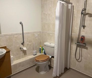 1 bedroom apartment to rent - Photo 5