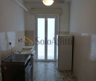 Quadrilocale vicolo San Lazzaro 16, Porto Vecchio, Sanremo - Foto 4