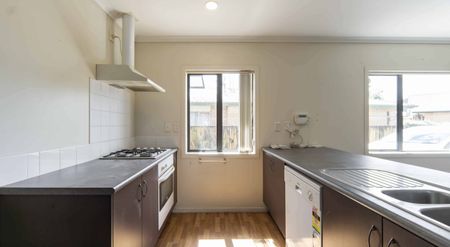 Three Bedroom Brick Home - Photo 2