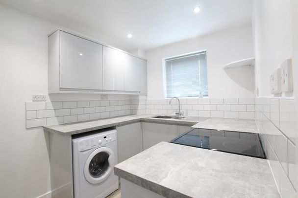 1 bedroom end of terrace house to rent - Photo 1