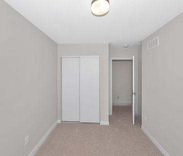 For Lease - 48 Pumice Place, Barrhaven, Ontario - Photo 3