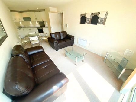 Spectrum Block 1, Blackfriars Road, Salford, Manchester City Centre, M3 7BJ - Photo 2