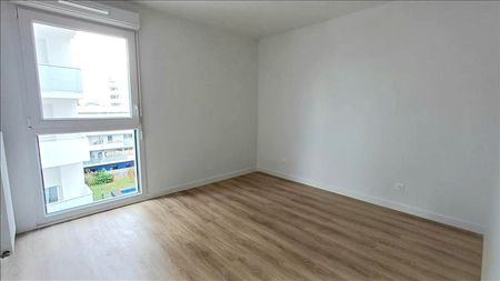 3 pièces - 65,8 m² - 4ème étage - Colocation non autorisée - Photo 3