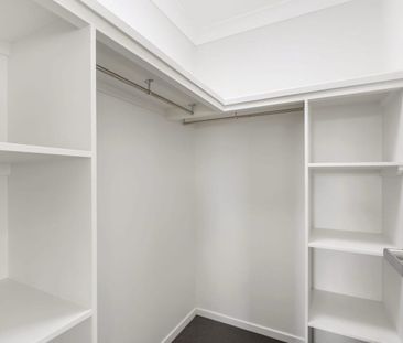 11 Marble Street, Cosgrove, Qld 4818 - Photo 5