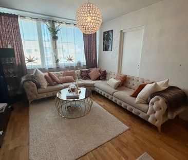 Pålsbodagränd, Bandhagen - Photo 1