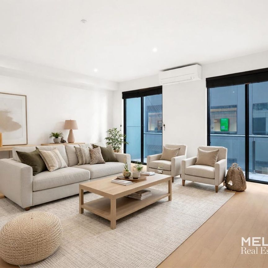 ONE BEDROOM AT FRANKLIN LOFTS - UNFURNISHED - Photo 1