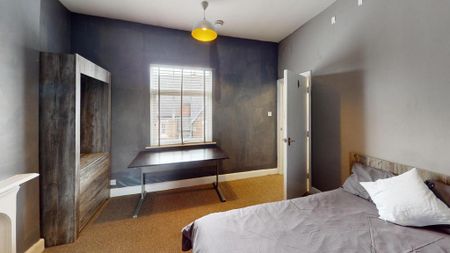 6 bedroom house to rent - Photo 3