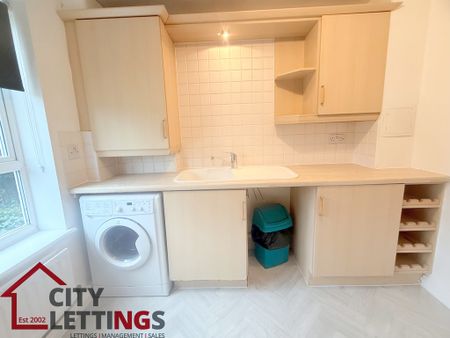 2 Bedroom Flat - Photo 5