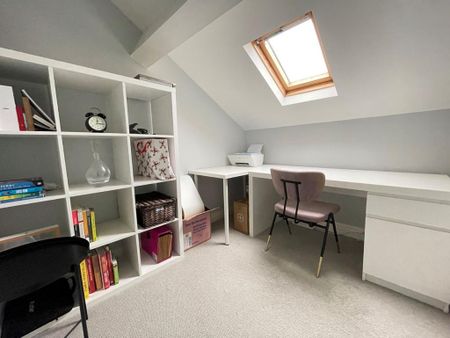 3 bedroom terraced house to rent - Photo 5