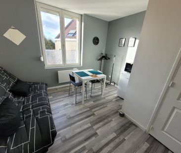Location Appartement 14m² DOUAI 59500 - Photo 2