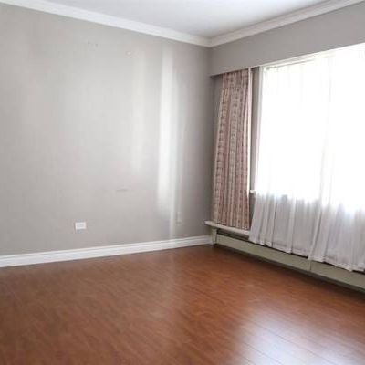 Upper 2 levels of a single house for rent! - Photo 3