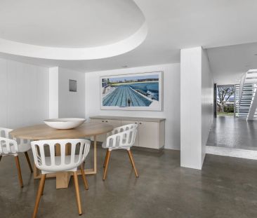 Absolute Oceanfront | Architecturally Designed Luxury - Photo 3