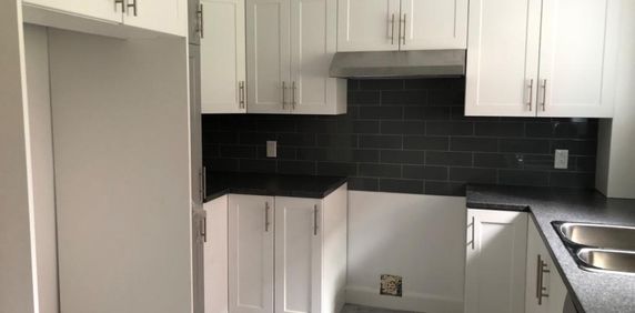 Logement 5 et demie ( 3 chambres) - Photo 2