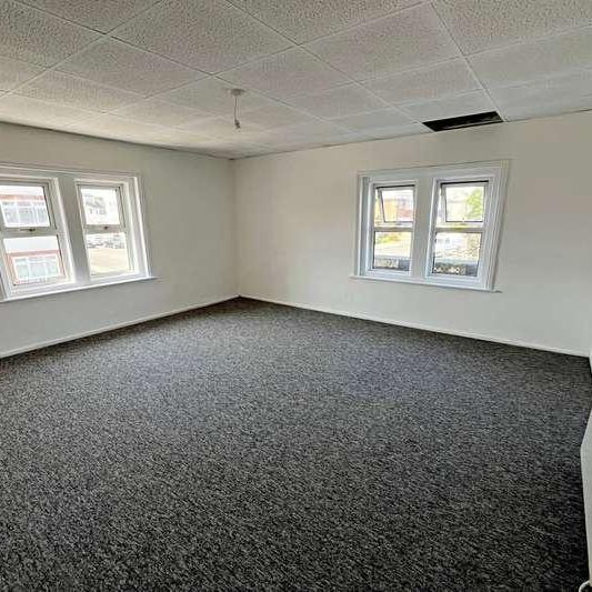 Bournemouth, BH9 - Photo 1