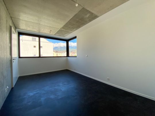 Modern 2.5-room apartment on the 1st floor - Photo 1