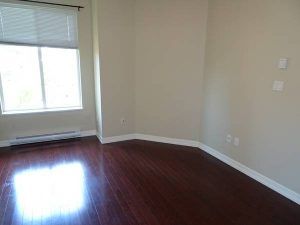 $1450 / 2br – 753ft2 – 2 Bed + 1 Bath in Surrey Central (Surrey) - Photo 3