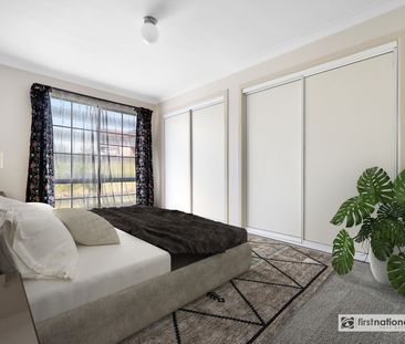 GREAT FAMILY HOME - Photo 6