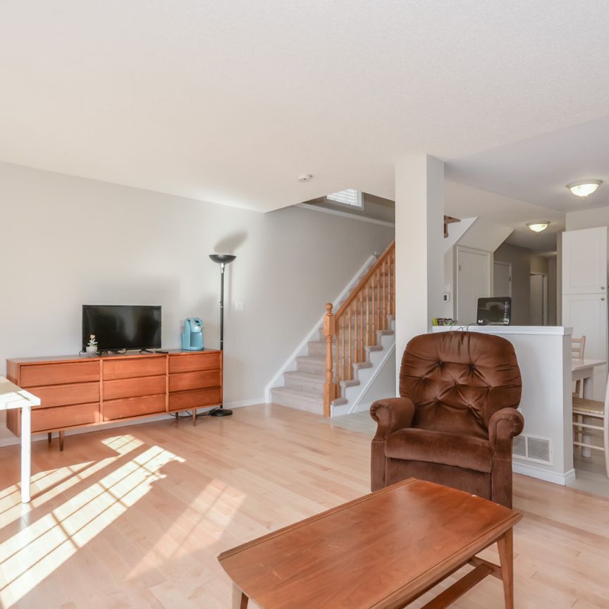 1155 Gordon St, Guelph - Photo 1