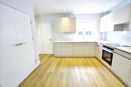 2 bedroom apartment to rent - Photo 4
