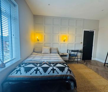 1 bedroom in a house share to rent - Photo 3