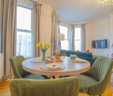 2 bedroom apartment to rent - Photo 6