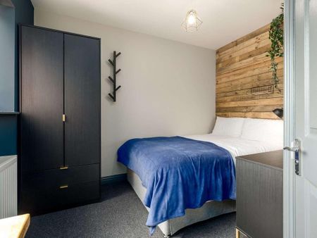 1 bedroom in a house share to rent - Photo 5