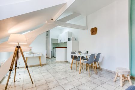 Superbe appartement 2 pièces - CORBEIL ESSONNES - Photo 2