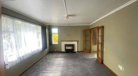 THREE BEDROOMS - MARTON - Photo 3