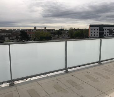 Location Appartement 3 pièces 67m² - Photo 2