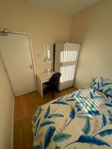 5 Bed Terraced House, Newland Road, CV1 - Photo 5