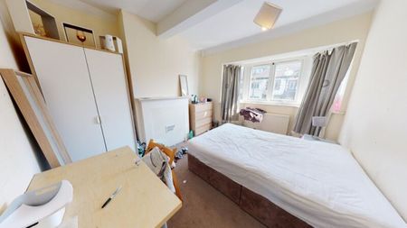 6 Bed - Rokeby Gardens, Headingley, Leeds - Photo 5