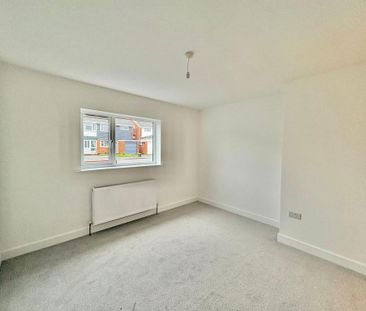 3 bedroom detached bungalow to rent - Photo 3