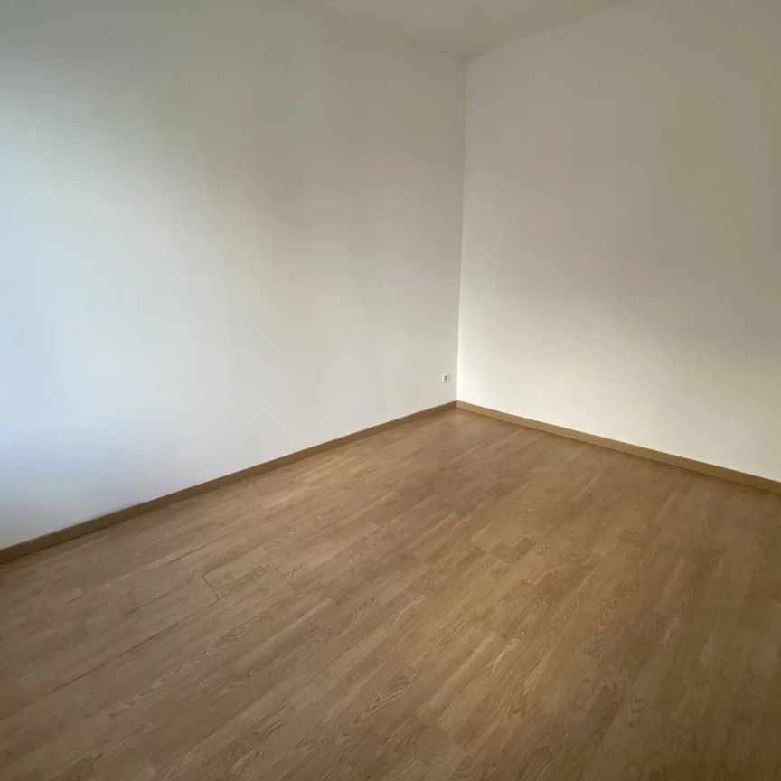 Location Appartement 2 pièces 32 m2 à Saint-Quentin - Photo 1