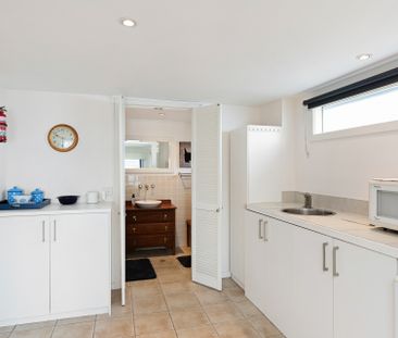 Breathtaking Waterfront Luxury - Photo 6