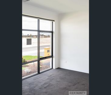 139 Lakefield Drive, Brabham, WA 6055 - Photo 5
