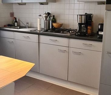 Appartement te huur in Antwerpen voor € 875 met 2 slaapkamers - Foto 6