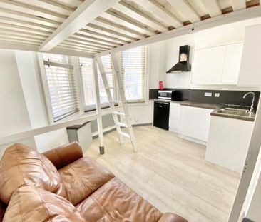 Studio to rent - Photo 2