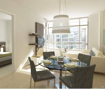 Open concept 1 Bedroom Condo Downtown - Photo 1